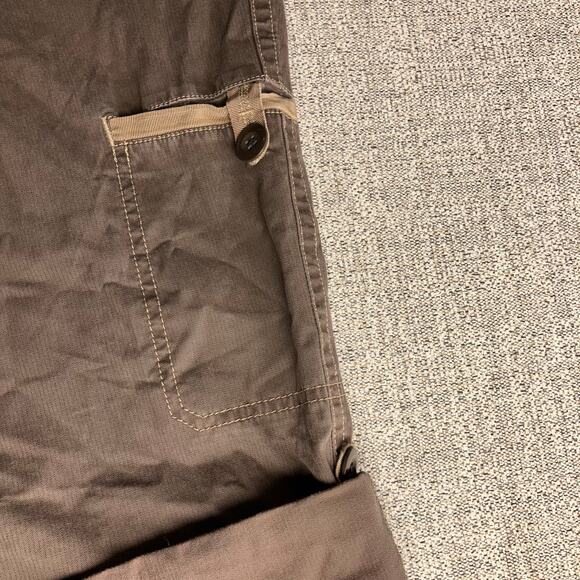 Eddie Bauer Cargo Pants Capri Women's Straight Brown Casual Relaxed Size 6 - Picture 16 of 16